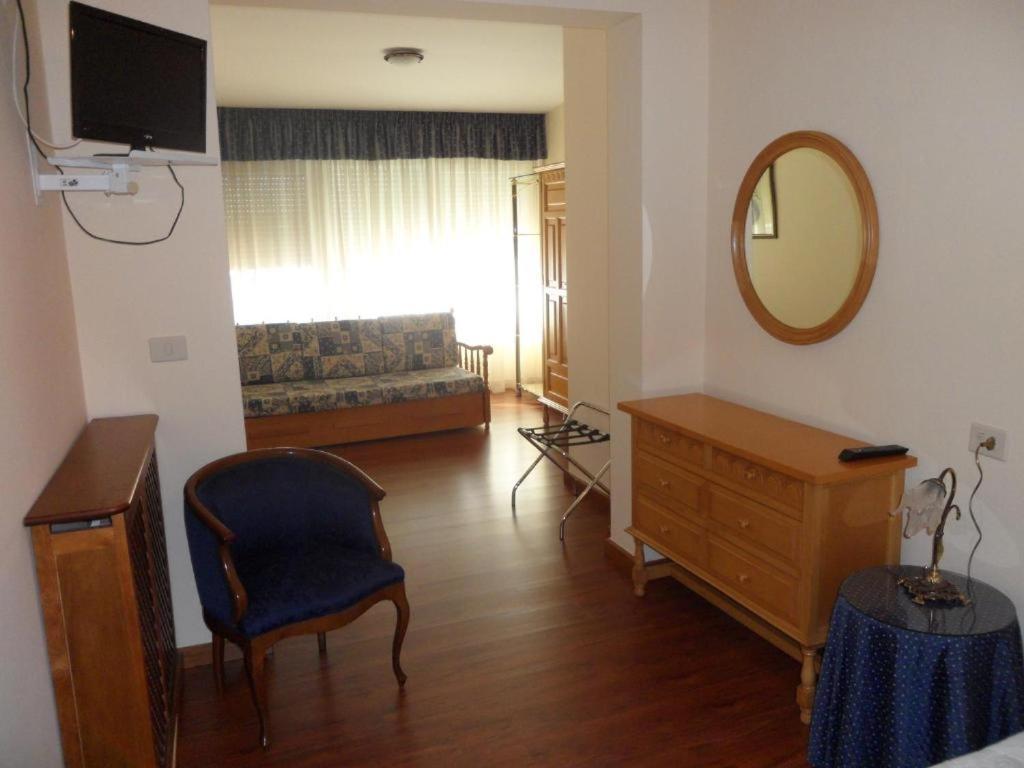 Hotel Avenida Baiona Sabaris Εξωτερικό φωτογραφία