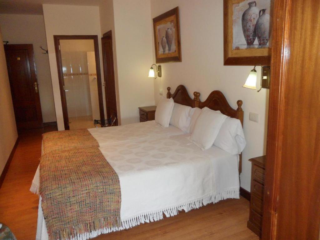 Hotel Avenida Baiona Sabaris Εξωτερικό φωτογραφία