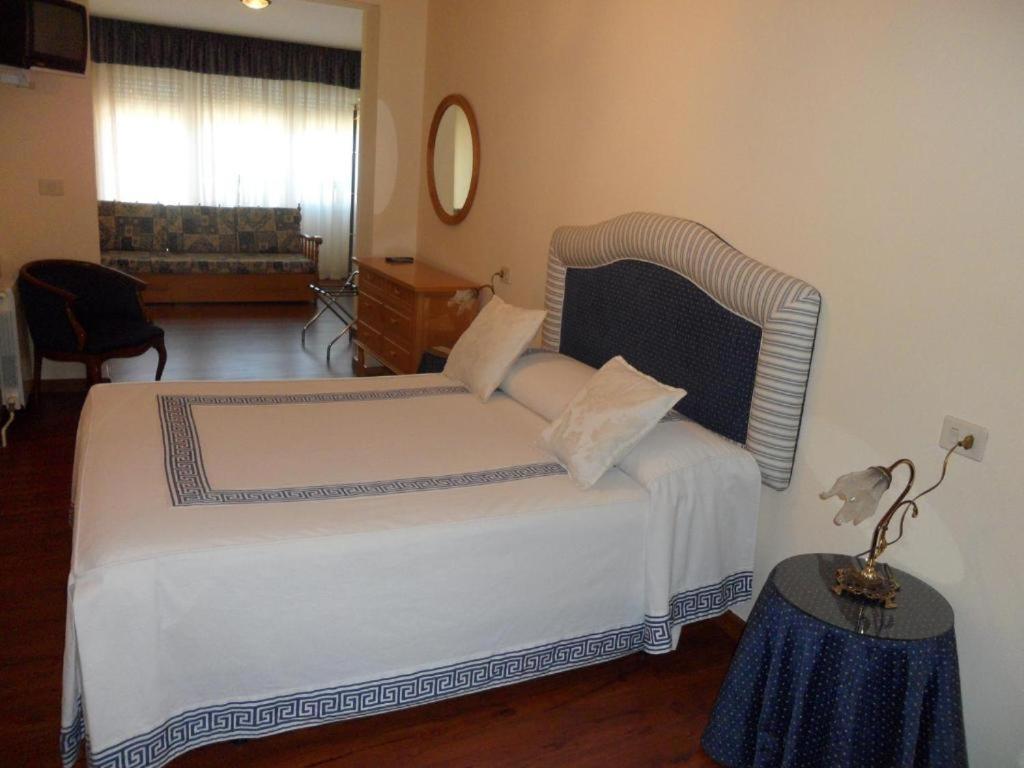 Hotel Avenida Baiona Sabaris Εξωτερικό φωτογραφία